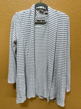 Chico’s Zenergy Open Front Cardigan and Tank Top - Light Gray and White - Size 1